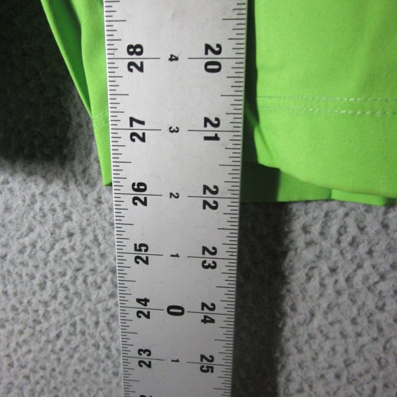 TAIL WOMEN'S BERMUDA GOLF SHORTS LIME GREEN NAVY BLUE SIZE 8 POLYESTER - Picture 2 of 4